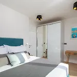 Vm *